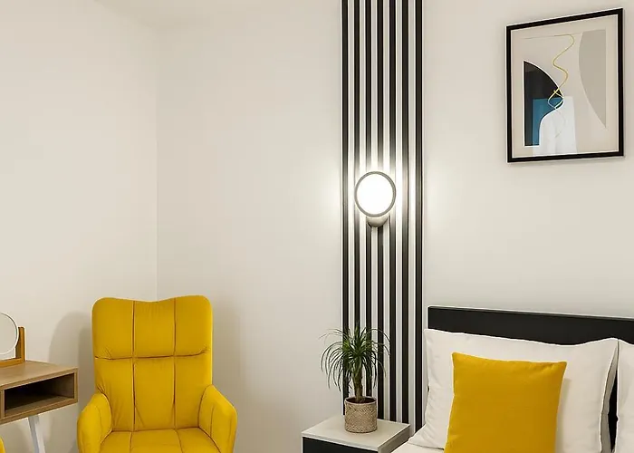 The House فيلة *